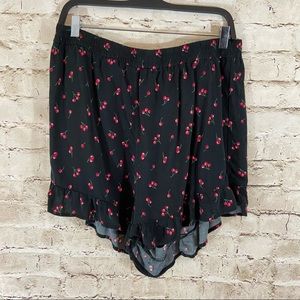 Forever21 black cherry print shorts size 2X